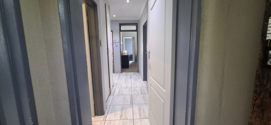 3 Bedroom Property for Sale in Vaalpark Free State